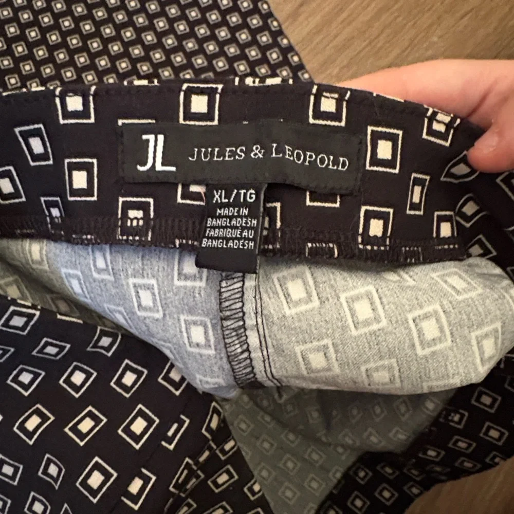 🎉SALE! Jules & Leopold Black and White Wide Leg Pants - Picture 6 of 6